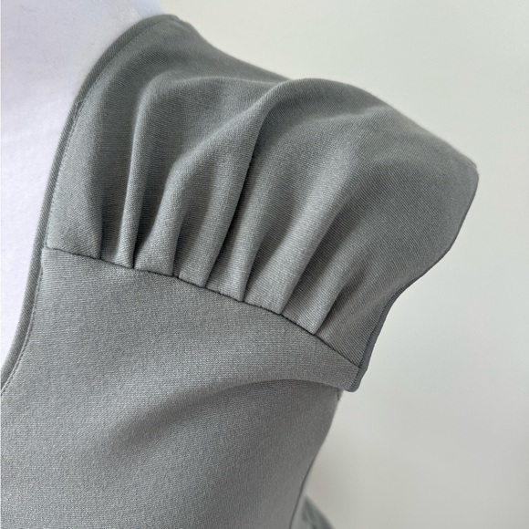 Emporio Armani Gray Cap Sleeve V-Neck Dress IT 38 US 2 Small pleated stretch new - Picture 13 of 16